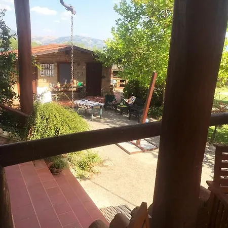 Giulia Villa Castello del Lago